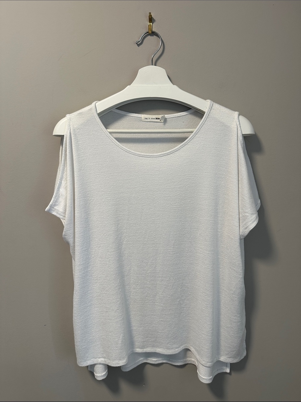rag & bone White Cold-Shoulder Short Sleeve Tee